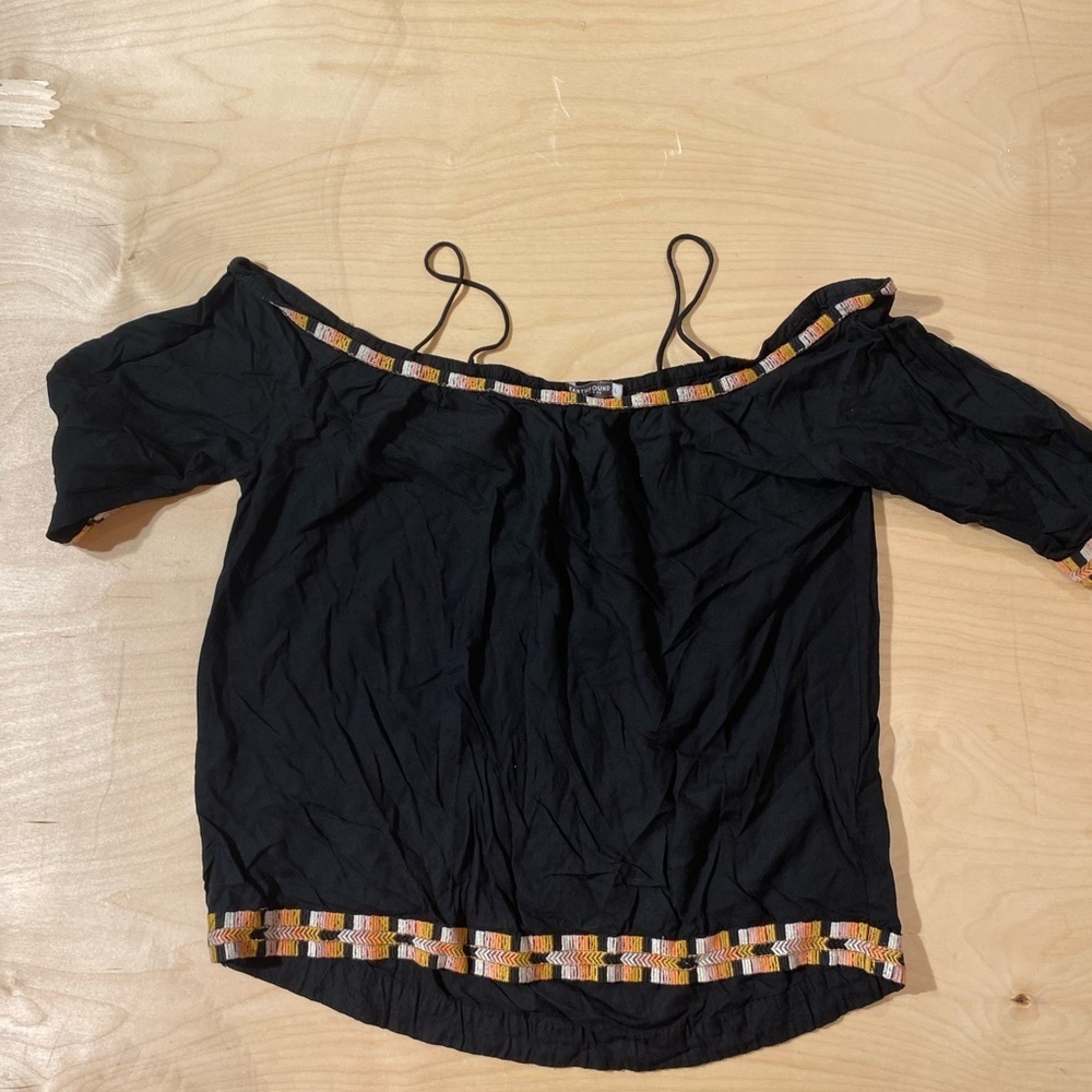 Earthbound Trading Blouse Large (II)